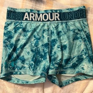 under amour fitted shorts